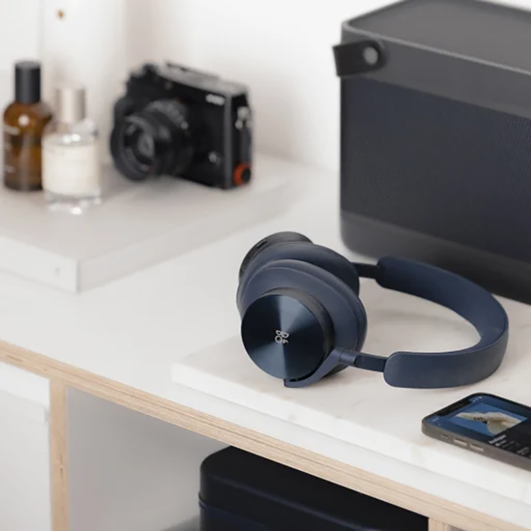 Beoplay H95 Navy | TOMIYA(トミヤ)-Omotecho Style Store Beoplay H95 Navy | TOMIYA(トミヤ)-Omotecho Style Store