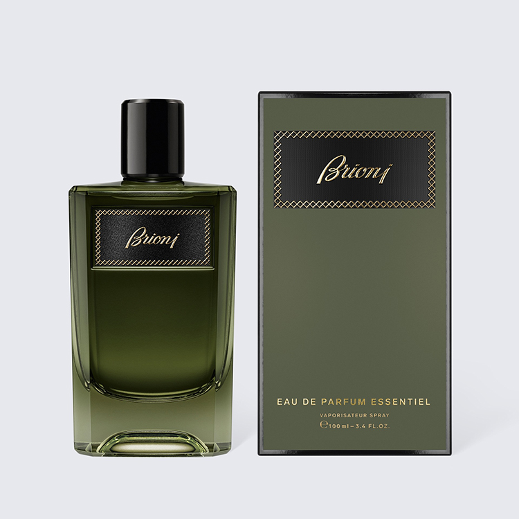 ブリオーニ オードパルファム エッセンシャル 香水 フランス製 100mL ブリオーニ」からシグネチャーフレグランス4作目が登場 100%天然
